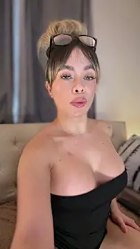 Alison Diaz17 online show from March 2026 10:43:01 PM