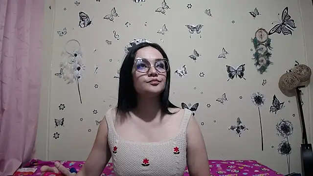 Snapshot of Nicolle-sky chatting on July 2026 08:15:02 AM Nicolle-sky online show from July 2026 08:15:02 AM