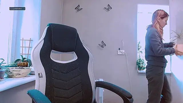 RosaJil online show from February 2026 12:27:01 PM