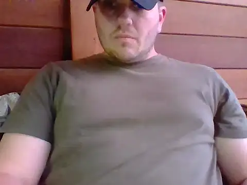 Snapshot of dotlondrina chatting on October 2025 08:20:01 PM dotlondrina online show from October 2025 08:20:01 PM