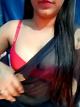 Snapshot of Gulabo-jaan chatting on February 2025 01:30:01 PM Gulabo-jaan online show from February 2025 01:30:01 PM