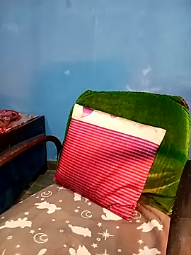 Snapshot of Gulabo-jaan chatting on December 2025 05:22:02 PM Gulabo-jaan online show from December 2025 05:22:02 PM