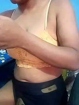 Snapshot of Gulabo-jaan chatting on September 2025 04:22:02 PM Gulabo-jaan online show from September 2025 04:22:02 PM