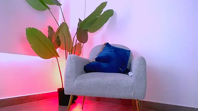 Sara ow online show from February 2026 07:58:02 PM