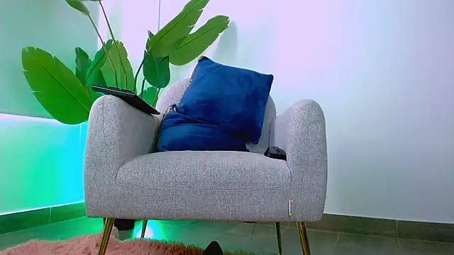 Sara ow online show from February 2026 07:35:02 PM