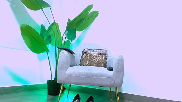 Sara ow online show from February 2026 09:15:01 PM