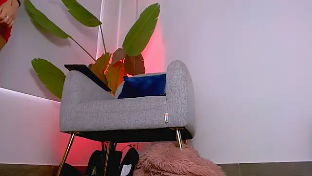 Sara ow online show from March 2026 08:03:01 PM