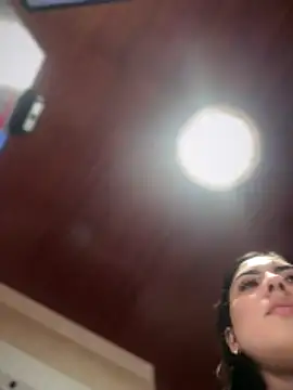 MarianaBenz online show from November 2025 09:30:01 PM