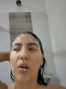 MarianaBenz online show from March 2026 01:56:01 PM