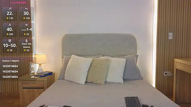 Snapshot of KristennBlue chatting on May 2026 12:59:02 PM KristennBlue online show from May 2026 12:59:02 PM