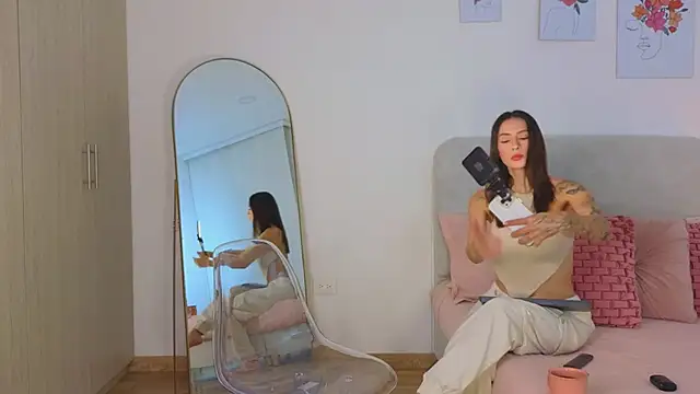 KristennBlue online show from February 2026 09:14:02 PM