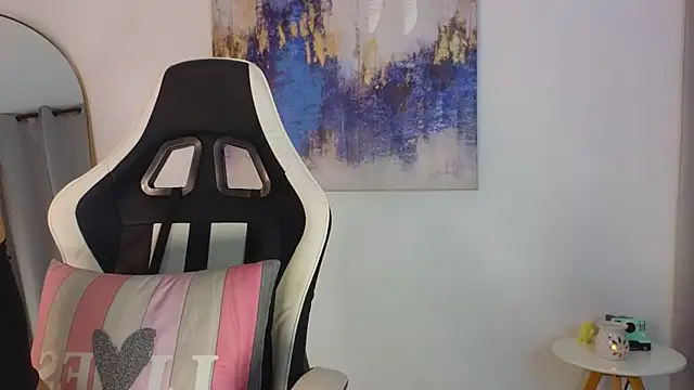 KristennBlue online show from December 2025 12:11:02 AM