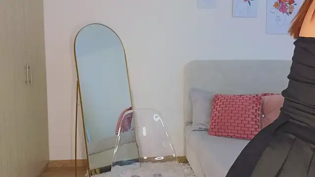 KristennBlue online show from February 2026 04:40:01 PM