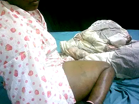 honeypotsweet online show from May 2026 08:39:01 PM