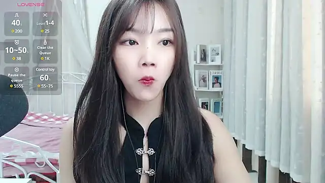 Jenny-Z online show from February 2025 02:14:02 AM