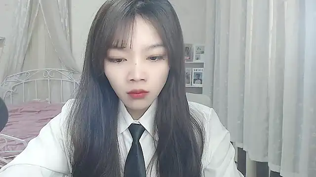 Jenny-Z online show from November 2025 02:04:02 AM