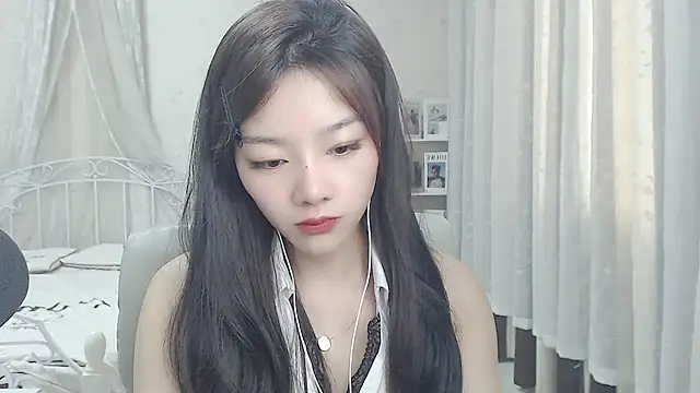 Jenny-Z online show from April 2026 04:46:01 AM