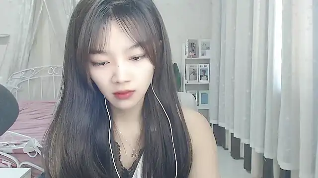 Jenny-Z online show from November 2025 02:12:02 AM