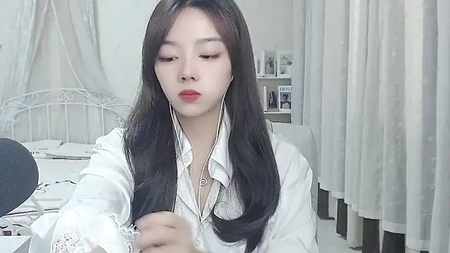 Jenny-Z online show from May 2026 01:41:02 AM