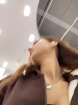 QuitieLia online show from March 2026 07:23:02 AM