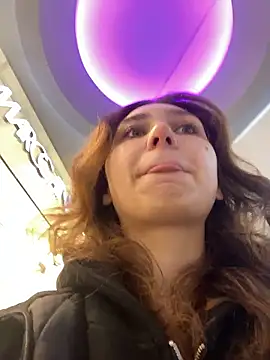 QuitieLia online show from January 2026 08:21:01 AM