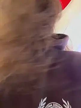 QuitieLia online show from April 2026 07:26:02 AM