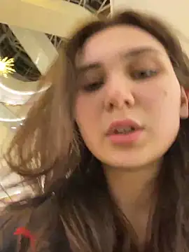 QuitieLia online show from December 2024 03:22:02 PM