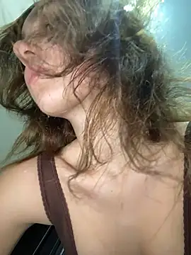 QuitieLia online show from January 2026 03:04:02 PM