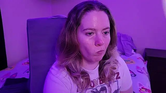 InternetFairy XO online show from March 2026 06:48:02 AM