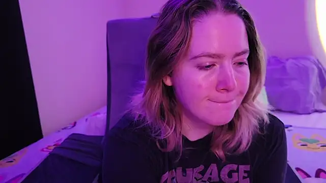 InternetFairy XO online show from November 2025 05:39:01 AM