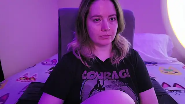 InternetFairy XO online show from December 2025 08:27:02 AM