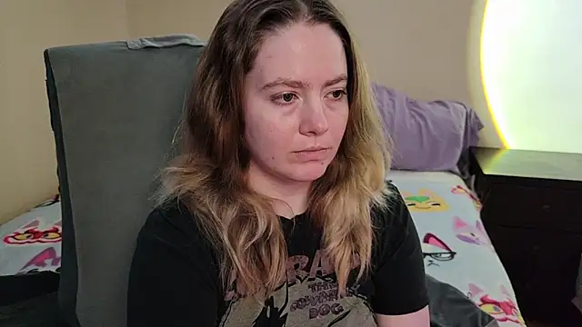 InternetFairy XO online show from April 2026 04:53:02 AM