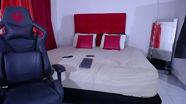 LyonGallego  online show from February 2026 10:11:01 AM