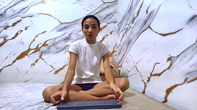 Snapshot of luciana_daza chatting on March 2026 07:43:02 PM luciana daza online show from March 2026 07:43:02 PM