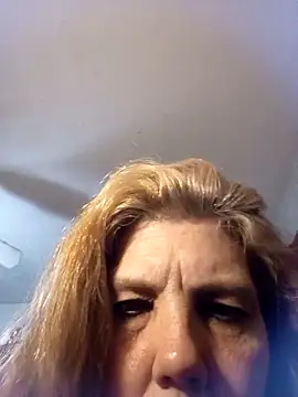 Snapshot of katybell1 chatting on March 2025 11:11:01 PM katybell1 online show from March 2025 11:11:01 PM