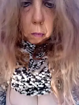 Snapshot of katybell1 chatting on February 2025 03:20:01 PM katybell1 online show from February 2025 03:20:01 PM