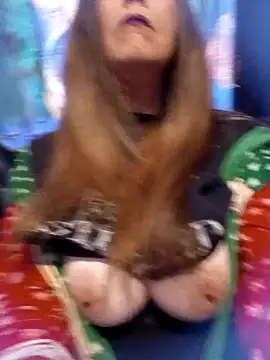 Snapshot of katybell1 chatting on December 2024 01:39:02 PM katybell1 online show from December 2024 01:39:02 PM