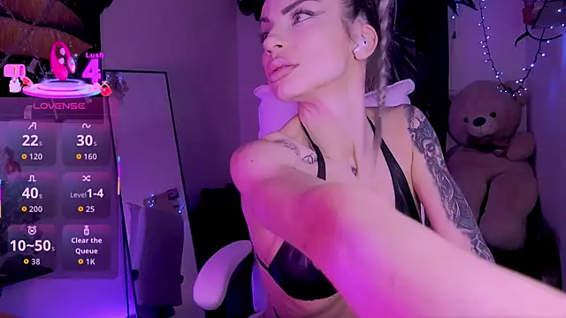 LusciousAlice online show from April 2026 07:53:01 PM