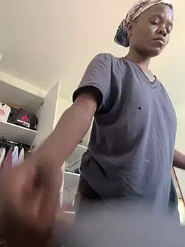 petiteebony 81 online show from February 2026 10:36:01 AM