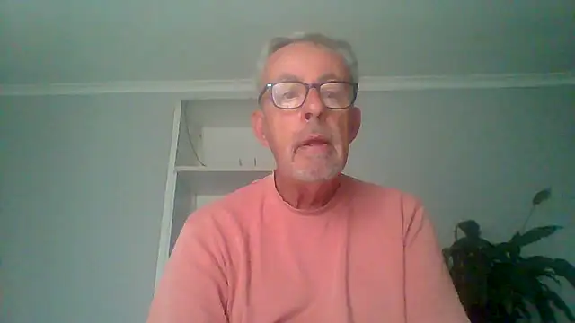 Snapshot of tuggy59 chatting on September 2025 05:19:02 AM tuggy59 online show from September 2025 05:19:02 AM