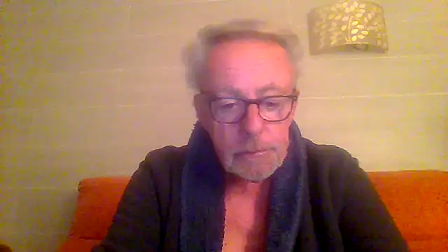 tuggy59 online show from March 2026 05:18:02 AM