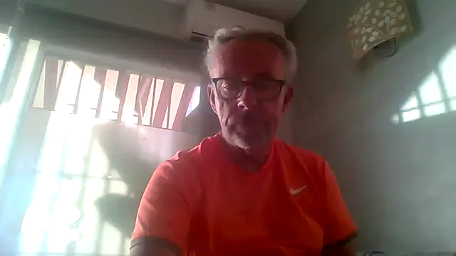 tuggy59 online show from October 2025 07:28:02 AM