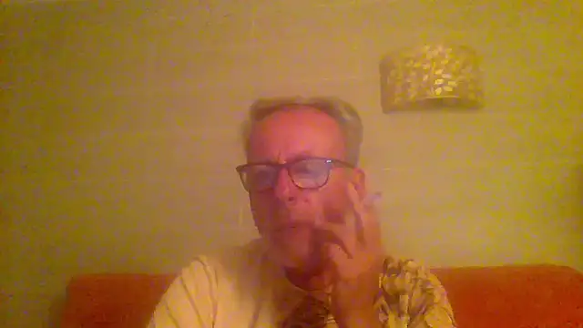 tuggy59 online show from May 2026 04:38:01 AM