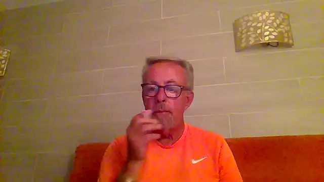 tuggy59 online show from November 2025 05:30:01 AM