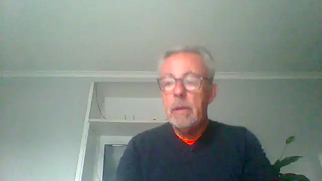 Snapshot of tuggy59 chatting on September 2025 04:58:02 AM tuggy59 online show from September 2025 04:58:02 AM