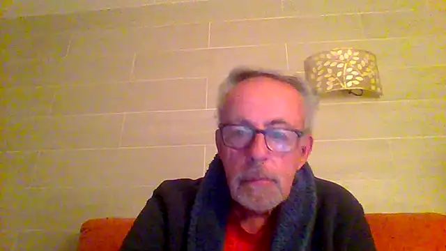 tuggy59 online show from December 2025 05:56:02 AM