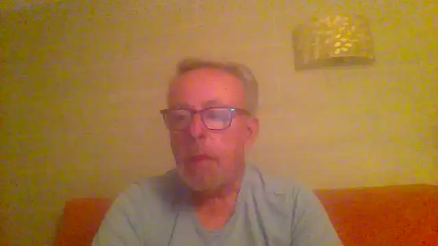 tuggy59 online show from May 2026 04:21:02 AM