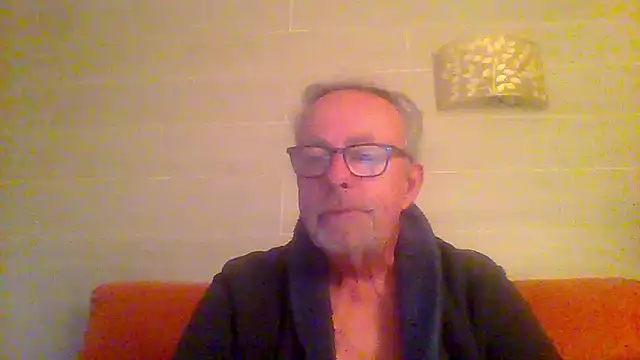 tuggy59 online show from April 2026 05:47:02 AM