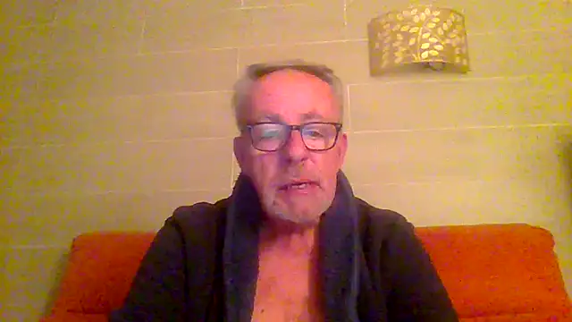 tuggy59 online show from February 2026 05:43:01 AM