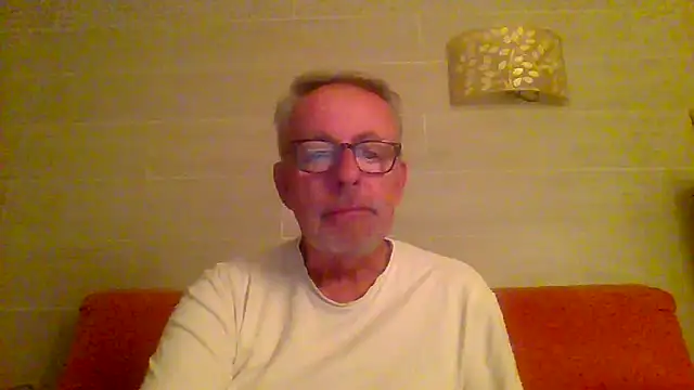 tuggy59 online show from February 2026 05:48:02 AM